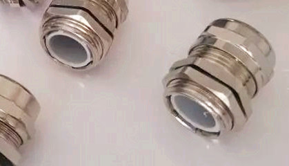 防水金屬電纜接頭批發(fā)價(jià)格會(huì)受到哪些因素的影響？