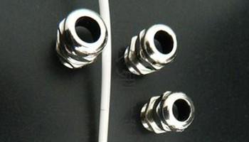 如何購(gòu)買合適的防水接頭？